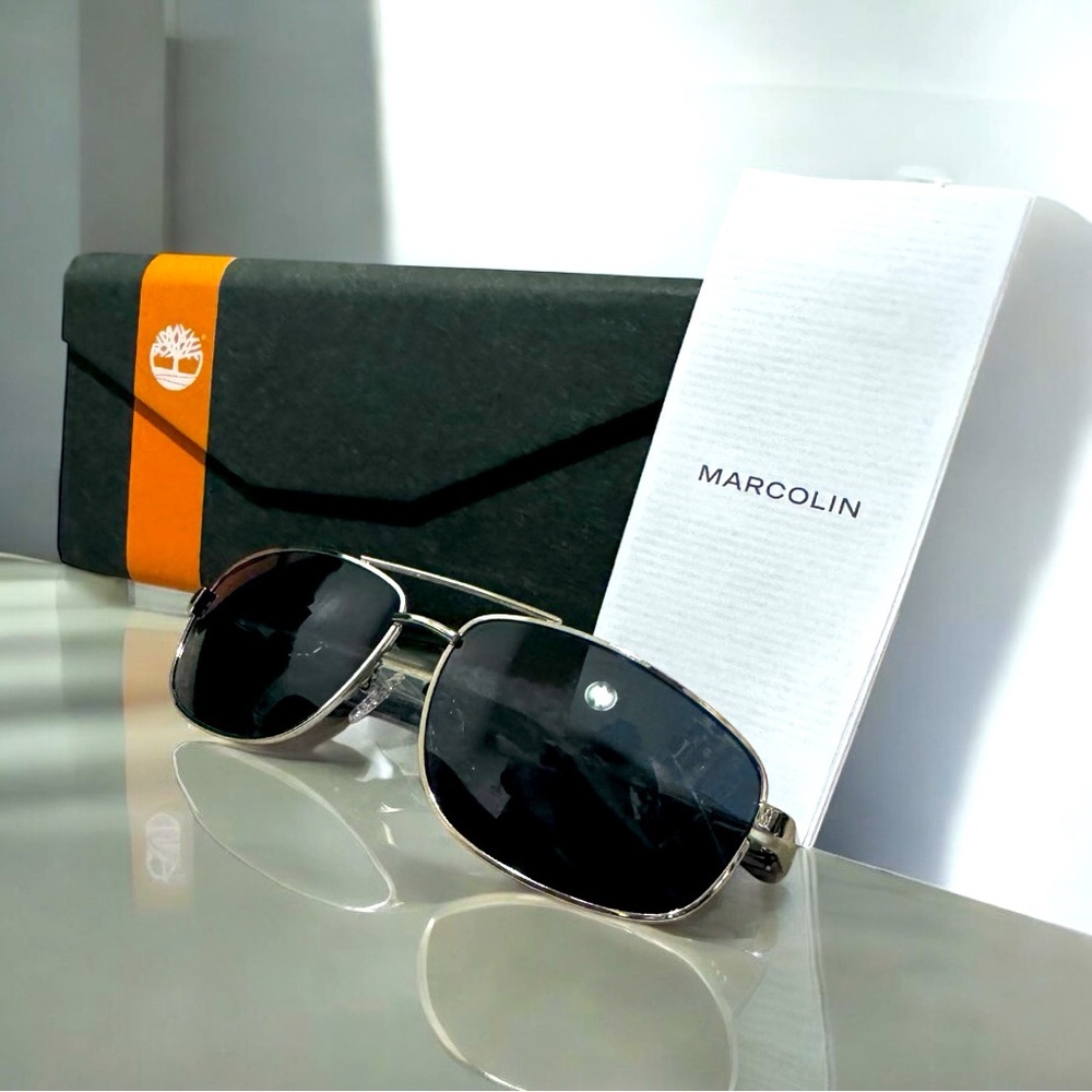 NWOT Timberland TB7119 Shiny Light Nickeltin/Smoke Sunglasses